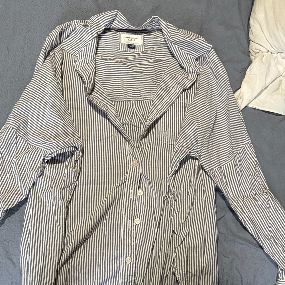 American Eagle Outfitters Gray Striped Oversized Shirt